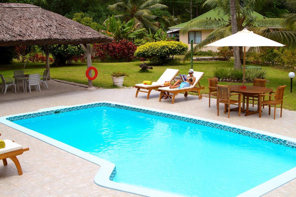 Les Villas D'Or Anse Volbert Village  Ngoại thất bức ảnh