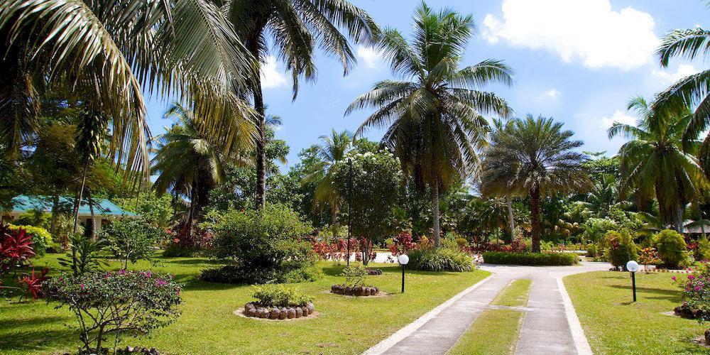Les Villas D'Or Anse Volbert Village  Ngoại thất bức ảnh